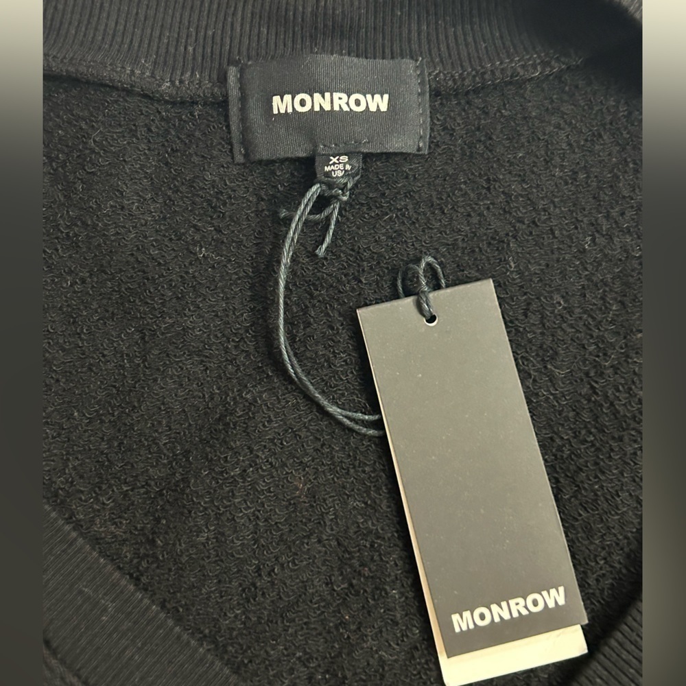 Monrow sweatshirt with‎ puff sleeves NWT XS